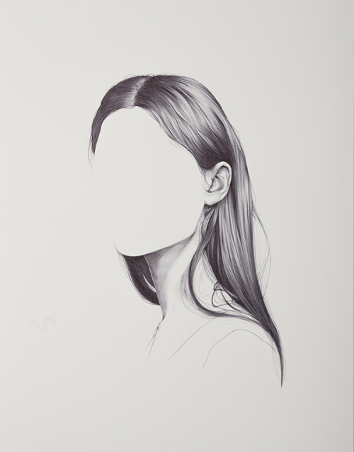 Henrietta Harris and Her Marvelous Faceless Portraits - Taylor Holmes inc.