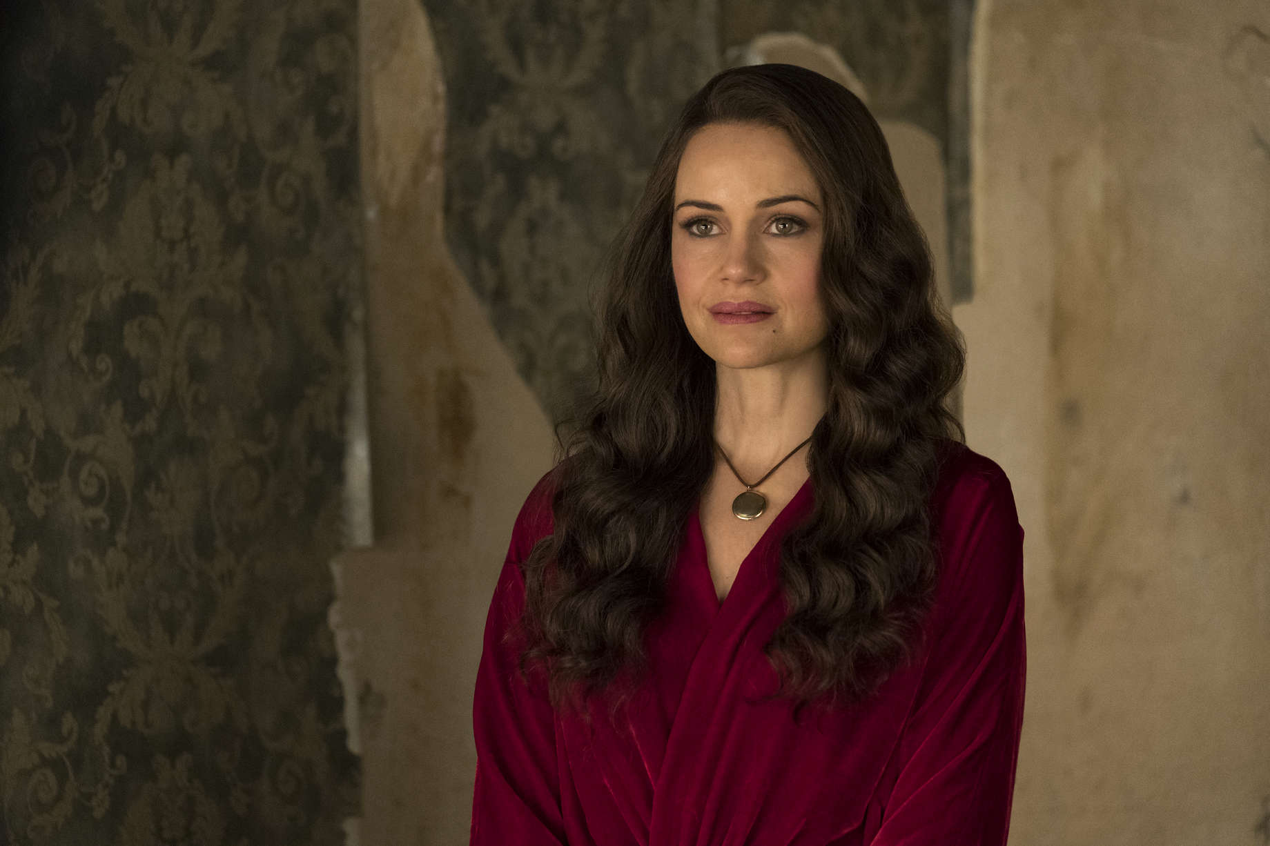 Haunting of Hill House Explored and Digested